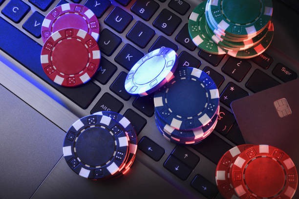 Studio live-dealer dengan dealer profesional untuk roulette dan baccarat